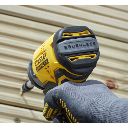 Купити Гайкокрут ударний акумуляторний STANLEY FATMAX SFMCF810B. Офіційний магазин Toolmaster Україна. Фірмовий інструмент та обладнання, офіційна гарантія