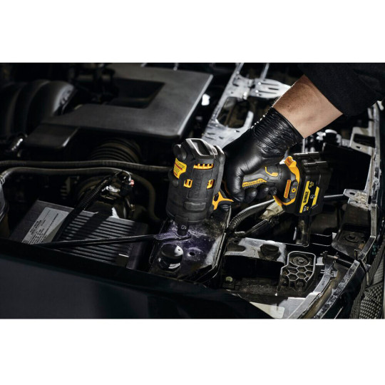 Купити Гайкокрут ударный акумуляторний безщітковий DeWALT DCF903P1G. Офіційний магазин Toolmaster Україна. Фірмовий інструмент та обладнання, офіційна гарантія
