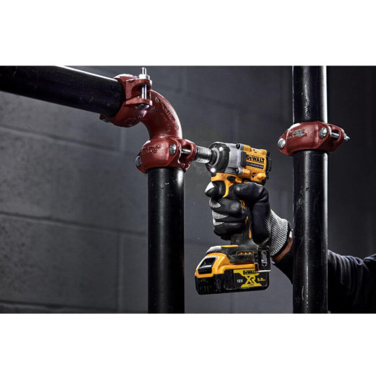 Купити Гайкокрут ударний акумуляторний безщітковий DeWALT DCF923N. Офіційний магазин Toolmaster Україна. Фірмовий інструмент та обладнання, офіційна гарантія