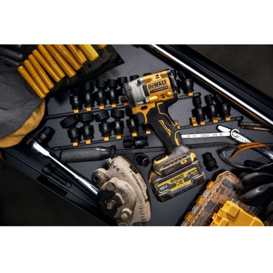 Купити Гайкокрут ударний акумуляторний безщітковий DeWALT DCF923P2G. Офіційний магазин Toolmaster Україна. Фірмовий інструмент та обладнання, офіційна гарантія