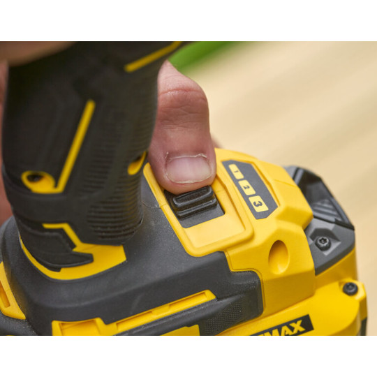 Купити Шурупокрут ударний акумуляторний STANLEY FATMAX SFMCF820D2K. Офіційний магазин Toolmaster Україна. Фірмовий інструмент та обладнання, офіційна гарантія