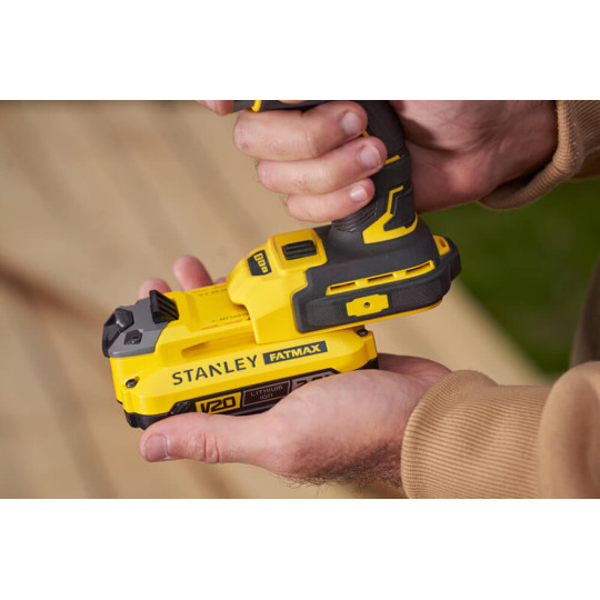 Купити Шурупокрут ударний акумуляторний STANLEY FATMAX SFMCF820D2K. Офіційний магазин Toolmaster Україна. Фірмовий інструмент та обладнання, офіційна гарантія