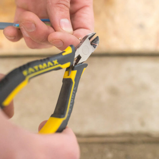 Купити Міні кусачки FatMax® діагональні довжиною 115 мм STANLEY FMHT0-80518. Офіційний магазин Toolmaster Україна. Фірмовий інструмент та обладнання, офіційна гарантія