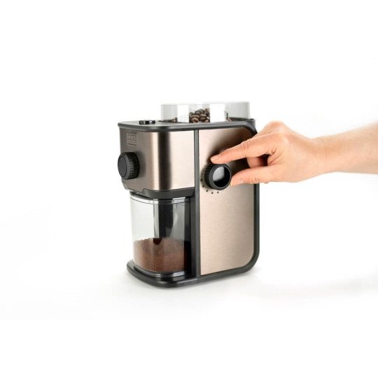 Купити Кавомолка BLACK+DECKER BXCG151E. Офіційний магазин Toolmaster Україна. Фірмовий інструмент та обладнання, офіційна гарантія