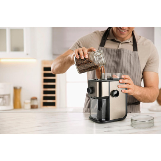Купити Кавомолка BLACK+DECKER BXCG151E. Офіційний магазин Toolmaster Україна. Фірмовий інструмент та обладнання, офіційна гарантія
