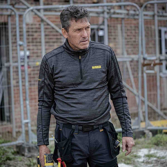 Купити Кофта JONESBORO 1/4 ZIP DeWALT DWC149-004-XXL. Офіційний магазин Toolmaster Україна. Фірмовий інструмент та обладнання, офіційна гарантія