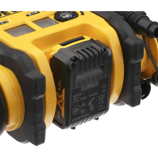 Купити Компресор повітряний акумуляторний DeWALT DCC018N. Офіційний магазин Toolmaster Україна. Фірмовий інструмент та обладнання, офіційна гарантія