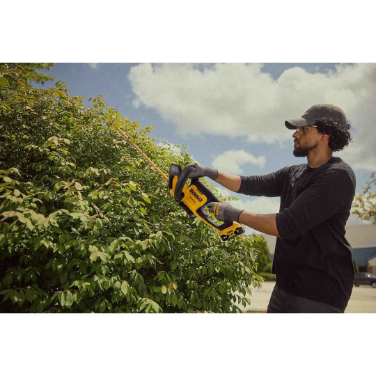 Купити Кущоріз акумуляторний DeWALT DCMHT562N. Офіційний магазин Toolmaster Україна. Фірмовий інструмент та обладнання, офіційна гарантія
