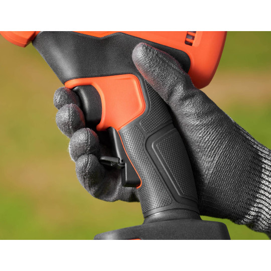 Купити Ножиці садові - секатор акумуляторний BLACK+DECKER BCPP18B. Офіційний магазин Toolmaster Україна. Фірмовий інструмент та обладнання, офіційна гарантія
