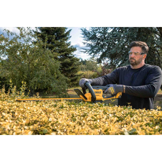 Купити Кусторез аккумуляторный DeWALT DCMHT562P1. Официальный магазин Toolmaster Украина. Фирменный инструмент и оборудование, официальная гарантия