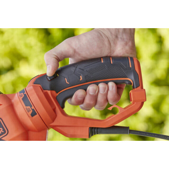Купити Кущоріз електричний BLACK+DECKER BEHTS551. Офіційний магазин Toolmaster Україна. Фірмовий інструмент та обладнання, офіційна гарантія