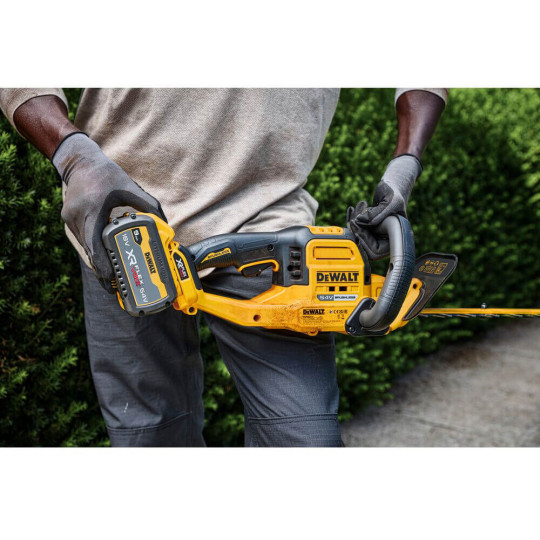 Купити Кущоріз акумуляторний безщітковий DeWALT DCMHT573N. Офіційний магазин Toolmaster Україна. Фірмовий інструмент та обладнання, офіційна гарантія