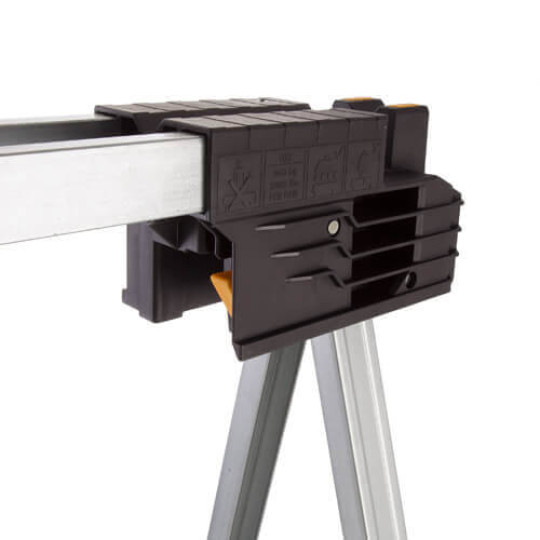 Купити Козли складні DeWALT DWST1-75676. Офіційний магазин Toolmaster Україна. Фірмовий інструмент та обладнання, офіційна гарантія