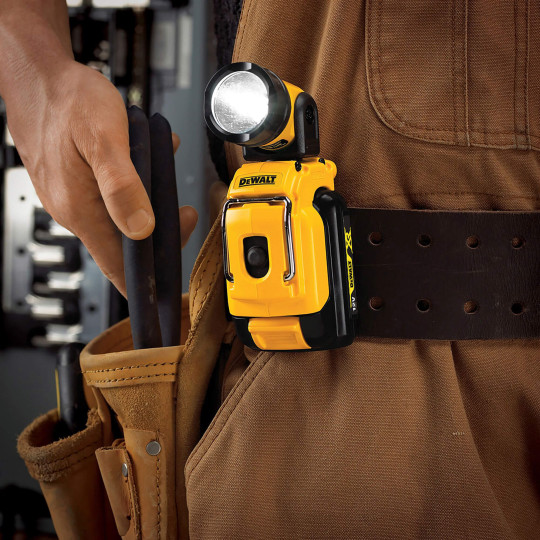 Купити Ліхтар світлодіодний акумуляторний DeWALT DCL510N. Офіційний магазин Toolmaster Україна. Фірмовий інструмент та обладнання, офіційна гарантія