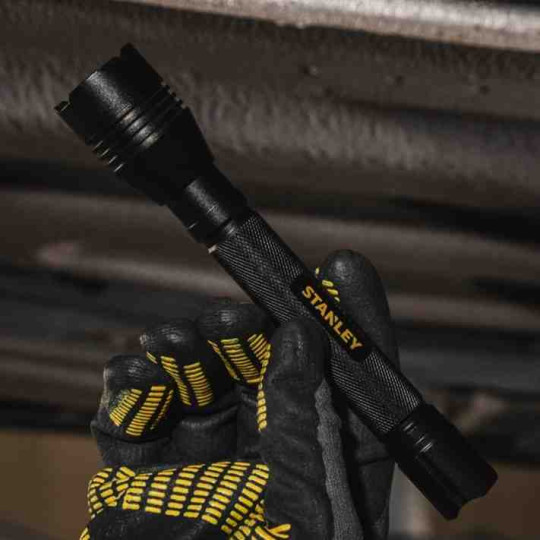 Купити Ліхтар ручний STANLEY SXLS50106E. Офіційний магазин Toolmaster Україна. Фірмовий інструмент та обладнання, офіційна гарантія