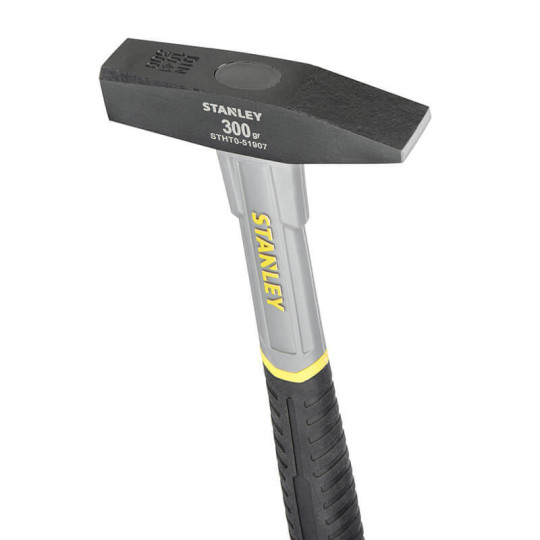 Купити Молоток слюсарний Fiberglass з вагою головки 300 г STANLEY STHT0-51907. Офіційний магазин Toolmaster Україна. Фірмовий інструмент та обладнання, офіційна гарантія