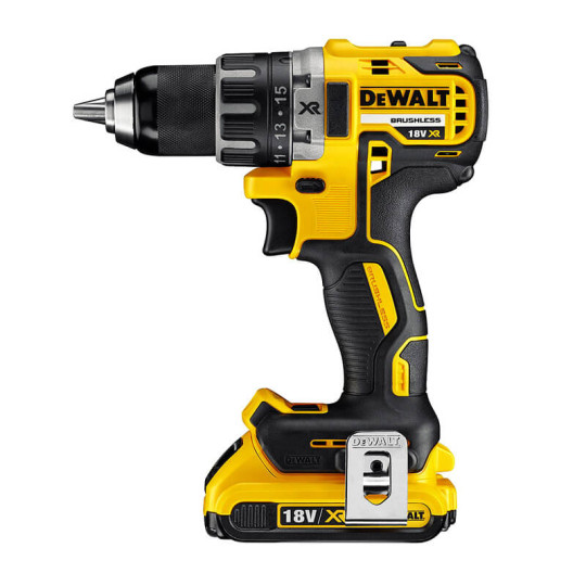 Купити Набір з двох інструментів безщіткових DeWALT DCK268P2T. Офіційний магазин Toolmaster Україна. Фірмовий інструмент та обладнання, офіційна гарантія