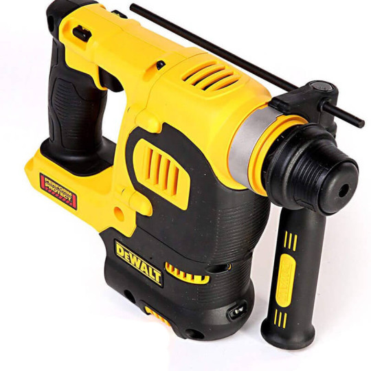 Купити Набір з чотирьох інструментів безщіткових DeWALT DCK422P3. Офіційний магазин Toolmaster Україна. Фірмовий інструмент та обладнання, офіційна гарантія