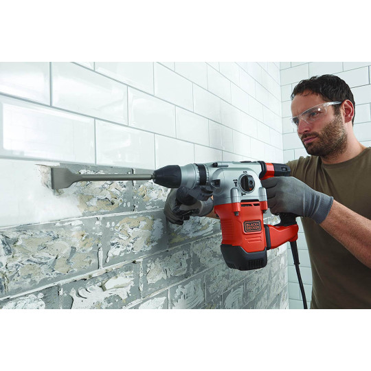 Купити Перфоратор мережевий SDS-Plus BLACK+DECKER BEHS03K. Офіційний магазин Toolmaster Україна. Фірмовий інструмент та обладнання, офіційна гарантія