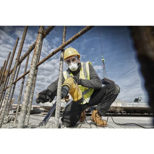 Купити Перфоратор мережевий SDS-MAX DeWALT D25481K. Офіційний магазин Toolmaster Україна. Фірмовий інструмент та обладнання, офіційна гарантія