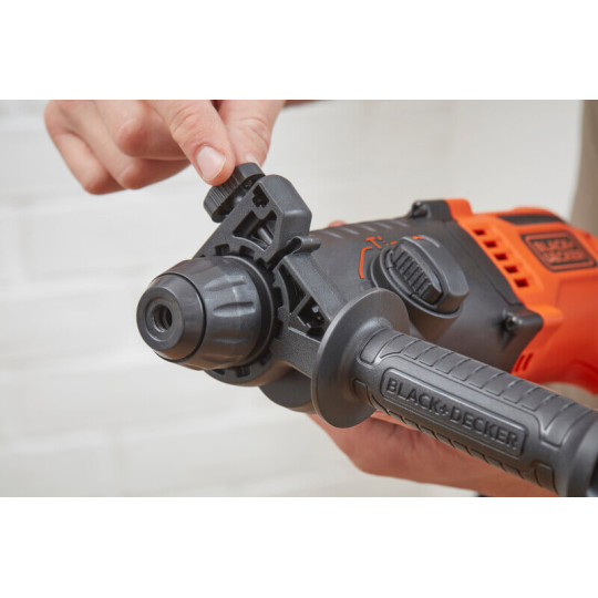 Купити Перфоратор мережевий SDS-Plus BLACK+DECKER BEHS01. Офіційний магазин Toolmaster Україна. Фірмовий інструмент та обладнання, офіційна гарантія
