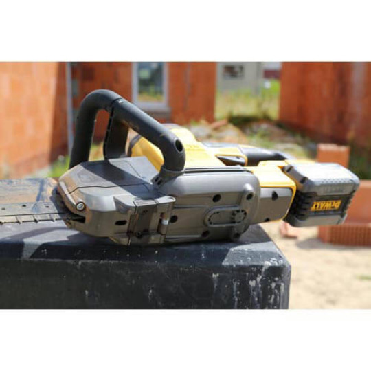 Купити Пила ALLIGATOR акумуляторна безщіткова DeWALT DCS398T2. Офіційний магазин Toolmaster Україна. Фірмовий інструмент та обладнання, офіційна гарантія