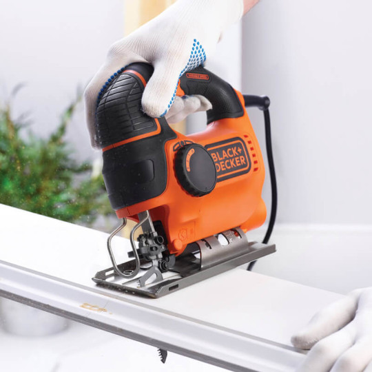 Купити Пила лобзикова мережева BLACK+DECKER KS901PEK. Офіційний магазин Toolmaster Україна. Фірмовий інструмент та обладнання, офіційна гарантія