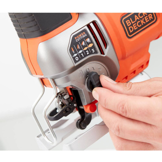 Купити Пила лобзиковая мережева BLACK+DECKER BES610. Офіційний магазин Toolmaster Україна. Фірмовий інструмент та обладнання, офіційна гарантія