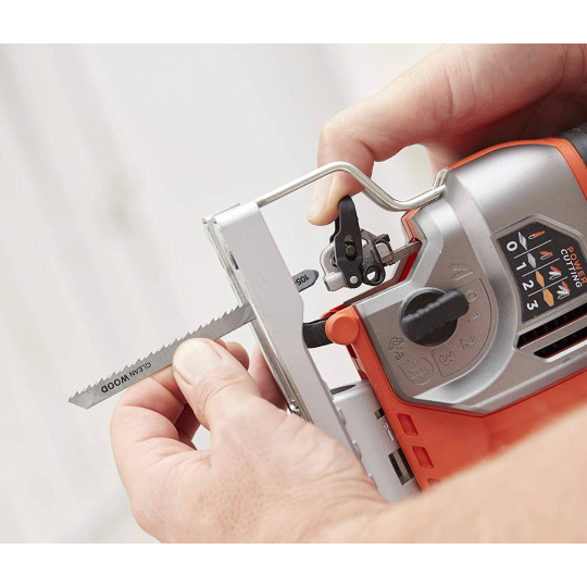 Купити Пила лобзиковая мережева BLACK+DECKER BES610K. Офіційний магазин Toolmaster Україна. Фірмовий інструмент та обладнання, офіційна гарантія