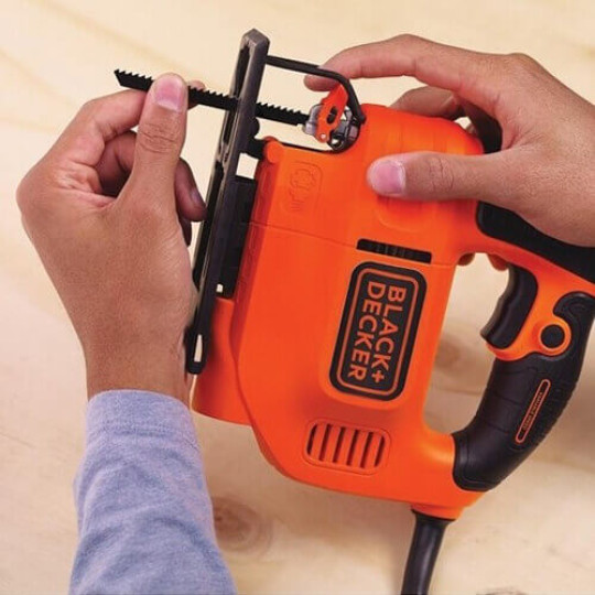 Купити Пила лобзикова мережева BLACK+DECKER KS701E. Офіційний магазин Toolmaster Україна. Фірмовий інструмент та обладнання, офіційна гарантія