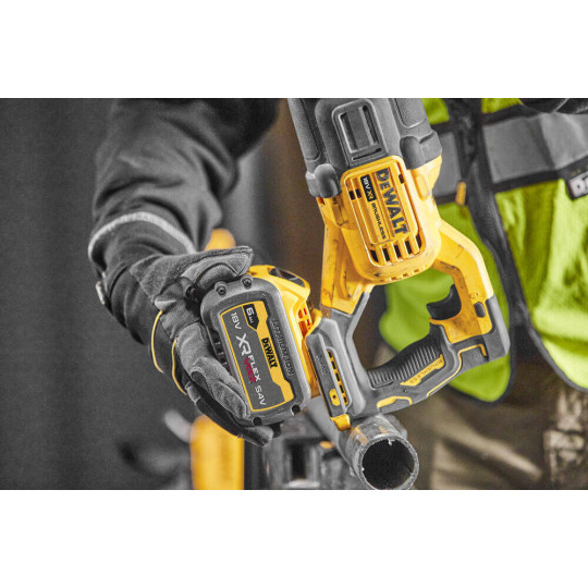 Купити Пила шабельна акумуляторна DeWALT DCS386NT. Офіційний магазин Toolmaster Україна. Фірмовий інструмент та обладнання, офіційна гарантія