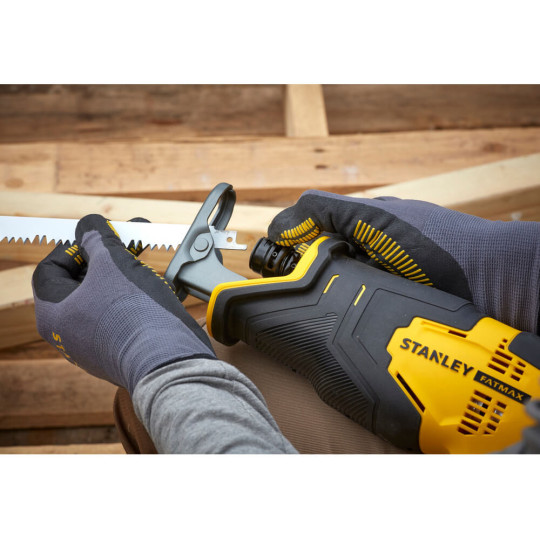 Купити Пила шабельна акумуляторна STANLEY FATMAX SFMCS300B. Офіційний магазин Toolmaster Україна. Фірмовий інструмент та обладнання, офіційна гарантія