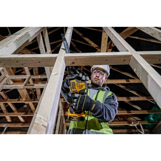 Купити Пилка шабельна акумуляторна безщіткова DeWALT DCS369P2. Офіційний магазин Toolmaster Україна. Фірмовий інструмент та обладнання, офіційна гарантія