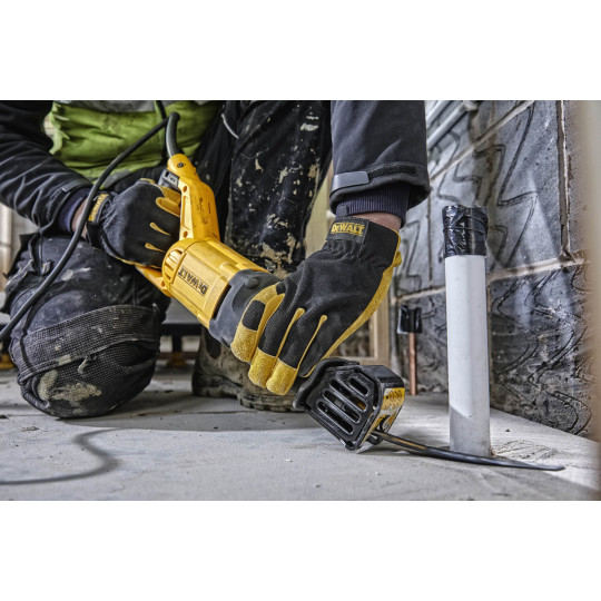 Купити Пила шабельна мережева DeWALT DWE305PK. Офіційний магазин Toolmaster Україна. Фірмовий інструмент та обладнання, офіційна гарантія