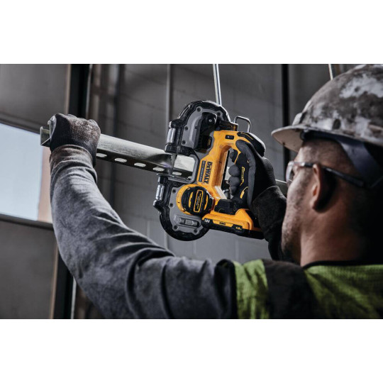 Купити Пила стрічкова акумуляторна безщіткова DeWALT DCS377NT. Офіційний магазин Toolmaster Україна. Фірмовий інструмент та обладнання, офіційна гарантія