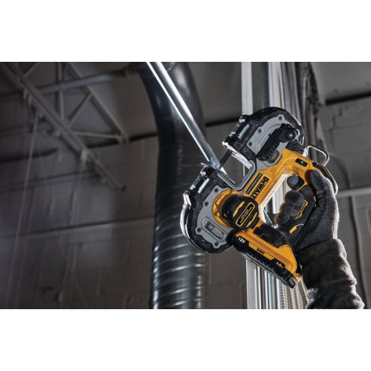 Купити Пила стрічкова акумуляторна безщіткова DeWALT DCS377NT. Офіційний магазин Toolmaster Україна. Фірмовий інструмент та обладнання, офіційна гарантія