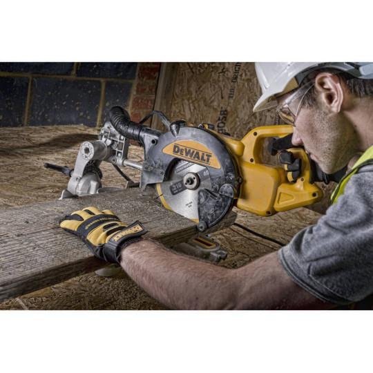Купити Пила торцювальна мережева DeWALT DWS773. Офіційний магазин Toolmaster Україна. Фірмовий інструмент та обладнання, офіційна гарантія