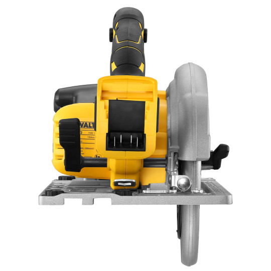 Купити Пилка дискова акумуляторна безщіткова DeWALT DCS572NT. Офіційний магазин Toolmaster Україна. Фірмовий інструмент та обладнання, офіційна гарантія