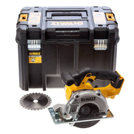 Купити Пила дисковая аккумуляторная DeWALT DCS373NT. Официальный магазин Toolmaster Украина. Фирменный инструмент и оборудование, официальная гарантия