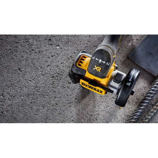 Купити Пила дискова універсальна акумуляторна безщіткова DeWALT DCS438N. Офіційний магазин Toolmaster Україна. Фірмовий інструмент та обладнання, офіційна гарантія