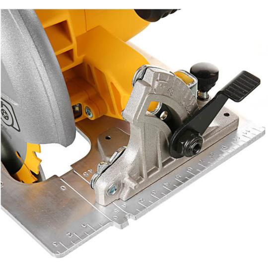 Купити Пила дискова акумуляторна DeWALT DCS570N. Офіційний магазин Toolmaster Україна. Фірмовий інструмент та обладнання, офіційна гарантія