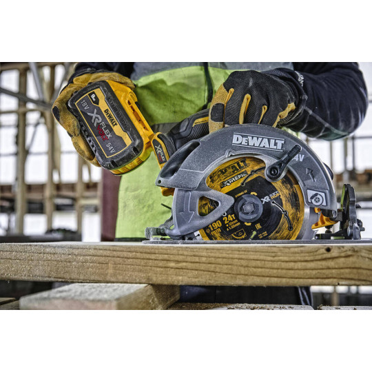 Купити Пила дискова акумуляторна DeWALT DCS578NT. Офіційний магазин Toolmaster Україна. Фірмовий інструмент та обладнання, офіційна гарантія