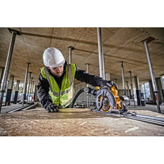 Купити Пила дисковая аккумуляторная DeWALT DCS579X2. Официальный магазин Toolmaster Украина. Фирменный инструмент и оборудование, официальная гарантия