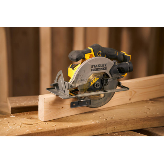 Купити Пила циркулярна акумуляторна STANLEY FATMAX SFMCS500B. Офіційний магазин Toolmaster Україна. Фірмовий інструмент та обладнання, офіційна гарантія