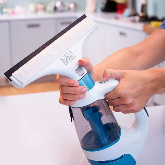 Купити Пилосос-склоочисник BLACK+DECKER WW100. Офіційний магазин Toolmaster Україна. Фірмовий інструмент та обладнання, офіційна гарантія