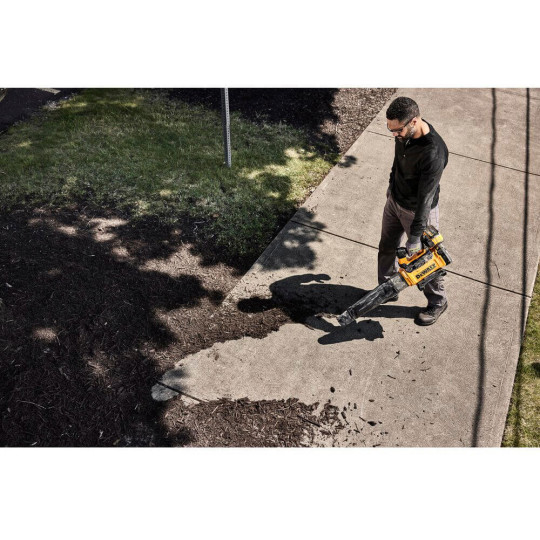 Купити Воздуходувка аккумуляторная бесщеточная DeWALT DCMBL777N. Официальный магазин Toolmaster Украина. Фирменный инструмент и оборудование, официальная гарантия