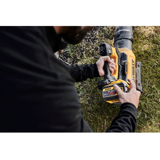 Купити Воздуходувка аккумуляторная бесщеточная DeWALT DCMBL777N. Официальный магазин Toolmaster Украина. Фирменный инструмент и оборудование, официальная гарантия