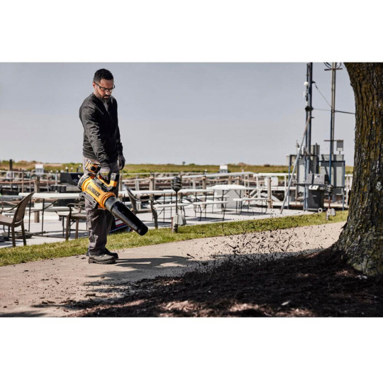 Купити Повітродувка акумуляторна безщіткова DeWALT DCMBL777X1. Офіційний магазин Toolmaster Україна. Фірмовий інструмент та обладнання, офіційна гарантія