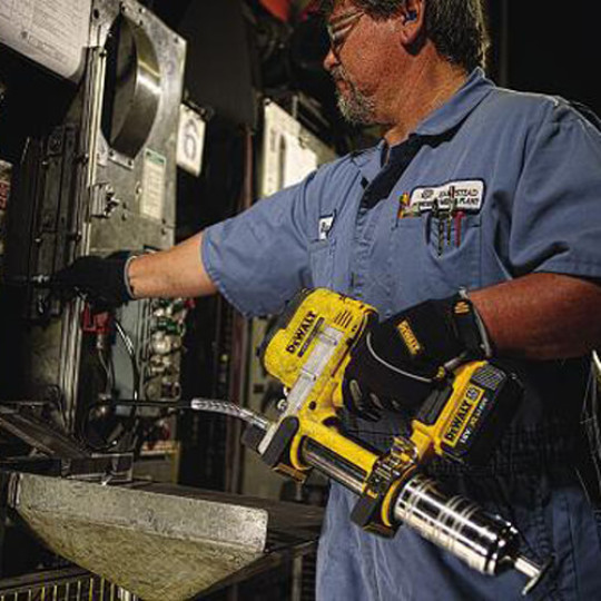 Купити Пістолет маcляний акумуляторний DeWALT DCGG571NK. Офіційний магазин Toolmaster Україна. Фірмовий інструмент та обладнання, офіційна гарантія