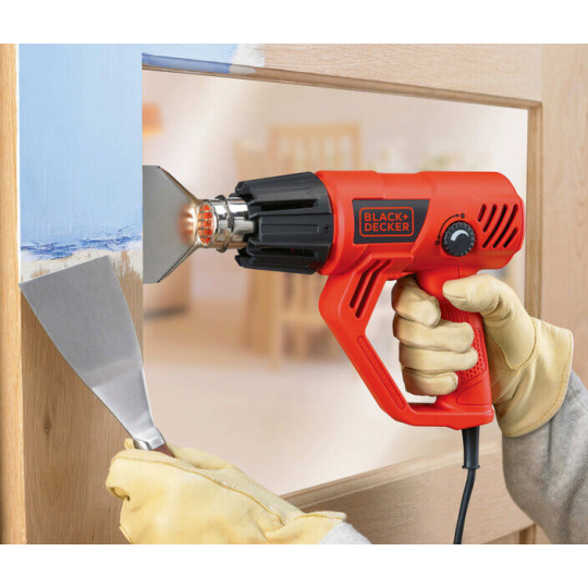 Купити Пістолет гарячого повітря - фен мережевий BLACK+DECKER KX2001. Офіційний магазин Toolmaster Україна. Фірмовий інструмент та обладнання, офіційна гарантія